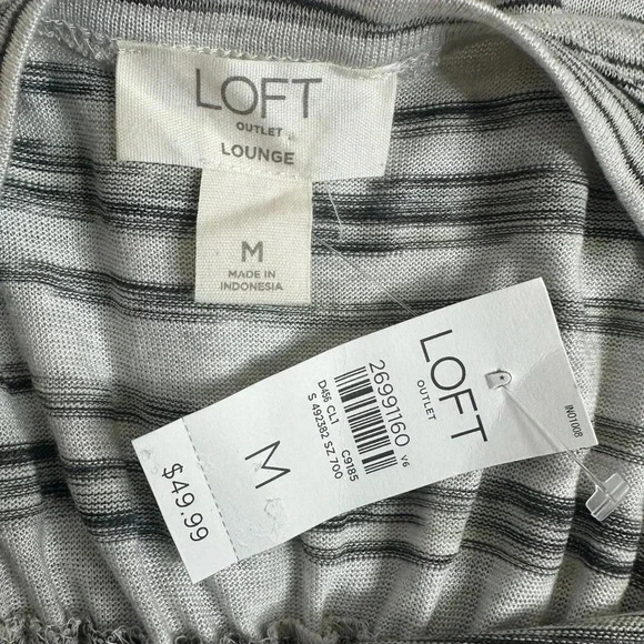 Loft outlet gray stripe lounge tank size medium NWT - Picture 3 of 4